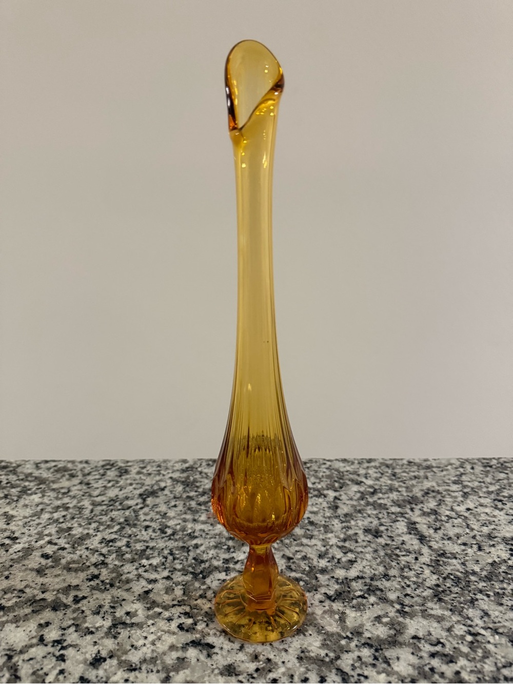Fenton 13” vintage amber thumbprint vase … excellent condition with sticker! 💛